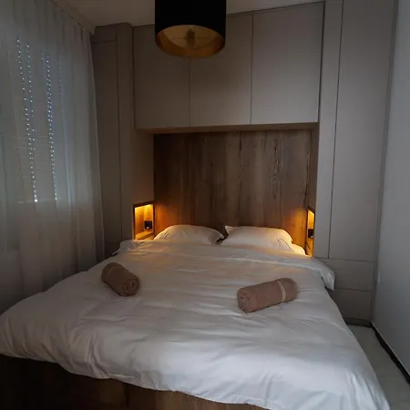 Apartment Sms Gold Subotica